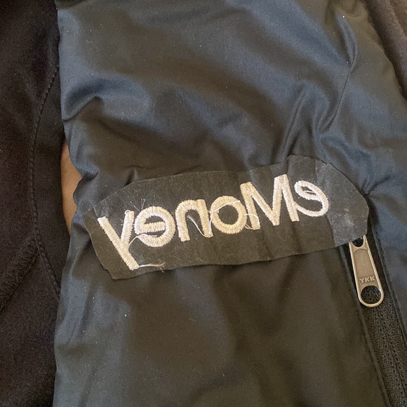 BRAND NEW MARMOT DOWN VEST - Picture 6 of 7